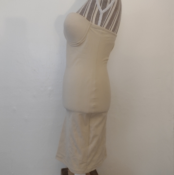 Victoria's Secret Vintage Nude Strapless Underwire Bra Slip Shapewear Size 36B - Picture 11 of 12